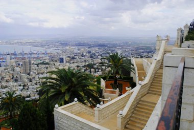 Haifa şehrinin panoramik manzarası (Israil)