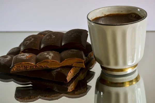 Black Coffee Chocolate Reflection — Stock Photo, Image