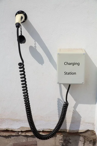 Charging Point Electric Car White Wall House — Stock Photo, Image