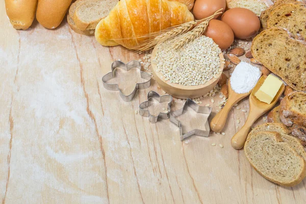 Fırın ürünleri için malzemeler.