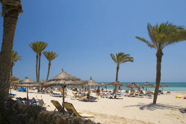 Djerba, Tunus - 20 Haziran 2018: Otel Seabel Aladin Djerba Adası Djerba, Tunus plaj bakan bir turizm bölgesinde yer alır.