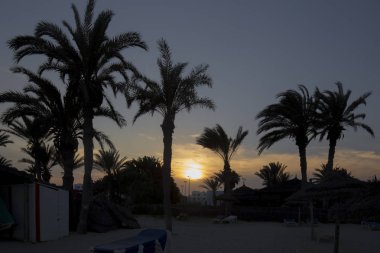 Djerba, Tunus - 20 Haziran 2018: Otel Seabel Aladin Djerba Adası Djerba, Tunus plaj bakan bir turizm bölgesinde yer alır.