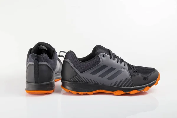 Afife Portugal Oktober 2018 Adidas Laufschuhe Adidas Multinationales Unternehmen Isoliert — Stockfoto