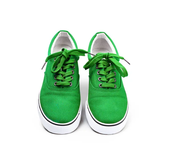 Een paar groene canvas schoenen geïsoleerd op wit — Stockfoto