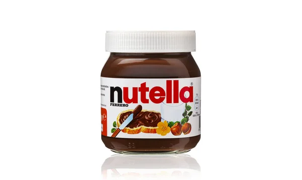 Chisinau Moldova Juni 2020 Nutella Pot Tegen Geïsoleerd Een Witte — Stockfoto