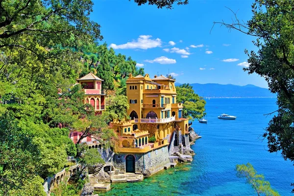 Portofino Pueblo Pesquero Costa Riviera Italiana Sureste Ciudad Génova Tiene — Foto de Stock