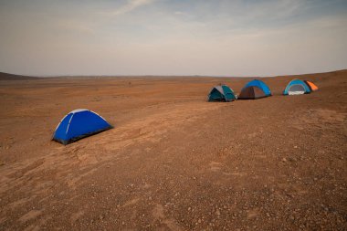 Suudi Arabistan 'da Mekke Privince çölde bir kamp çadırı