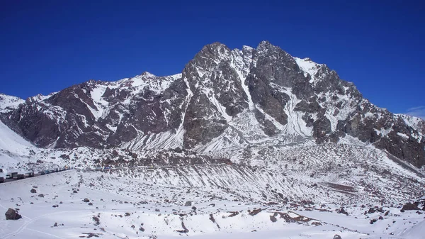 Χιονοδρομικό Κέντρο Στις Άνδεις Κοντά Στην Κορυφή Aconcagua Αργεντινή — Φωτογραφία Αρχείου