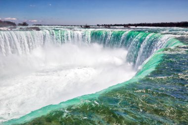 Görkemli Niagara Şelalesi. Seyahat