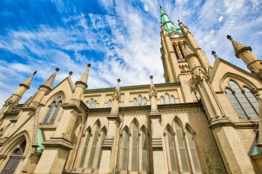 Toronto 'nun merkezindeki St. James Katedrali. Şehrin en eski cemaatinin evi.