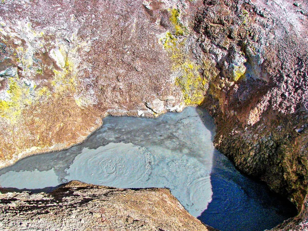 Bolivia Salar Uyuni Sasnta Manana Geyser Sceniska Vyer Och Landskap — Stockfoto