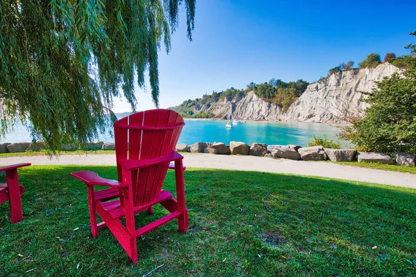 Toronto Scenic Scarborough Bluffs Facing Ontario Lake Shore — Stock Photo, Image