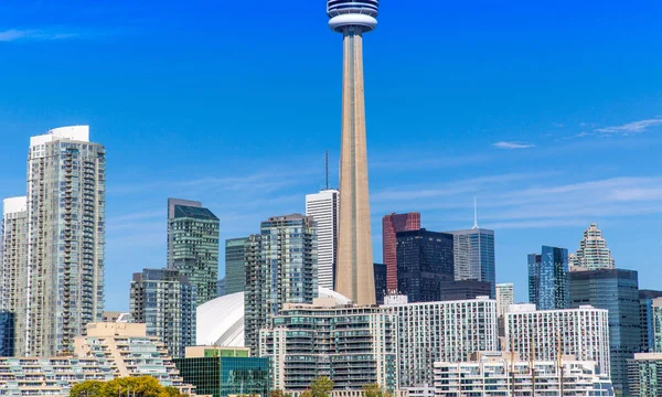 Scenic Toronto Financiële District Skyline Uitzicht Vanaf Ontario Lake — Stockfoto