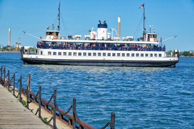 Toronto, Ontario, Kanada-10 Mayıs 2019: Toronto Adaları Feribotu Toronto Adaları ve Hanlans Point 'e yolcu getiriyor