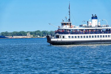 Toronto, Ontario, Kanada-10 Mayıs 2019: Toronto Adaları Feribotu Toronto Adaları ve Hanlans Point 'e yolcu getiriyor