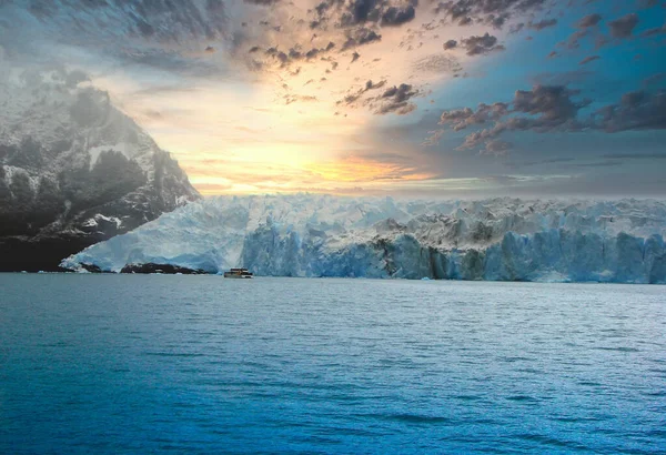 Argentina Parque Nacional Geleiras Icebergs Geleira Spegazzini — Fotografia de Stock