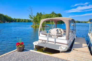 Port Severn, Ontario, Muskoka 'daki Altı Mil Gölü İl Parkı