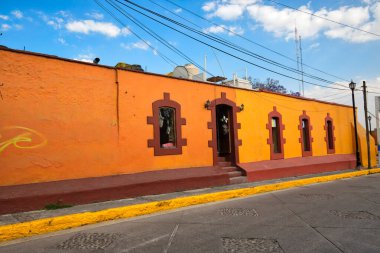 Meksika, Tepotzotlan caddeleri merkez plazaya yakın.