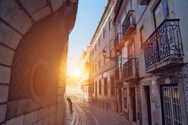 Lizbon, güzel Alfama sokakları
