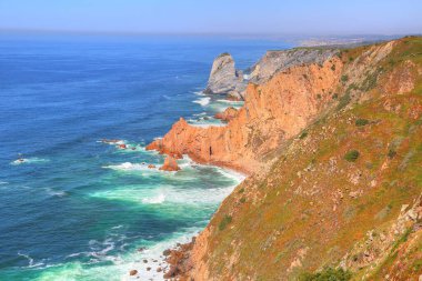 Cabo da Roca manzaralı kıyı şeridi