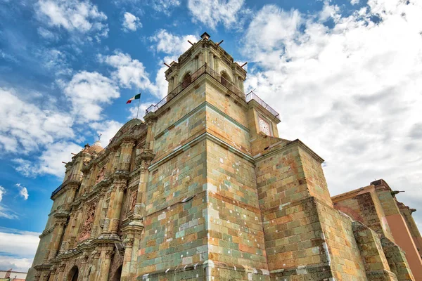 Tarihi Şehir Merkezindeki Zocalo Meydanı Nda Oaxaca Katedrali Meryem Katedrali — Stok fotoğraf