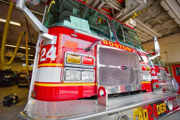 Boston Usa Oktober 2017 Brandweerwagen Klaar Reageren Noodsituaties — Stockfoto