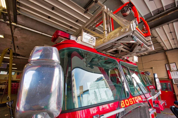 Boston Eua Outubro 2017 Caminhão Bombeiros Quartel Bombeiros Pronto Para — Fotografia de Stock