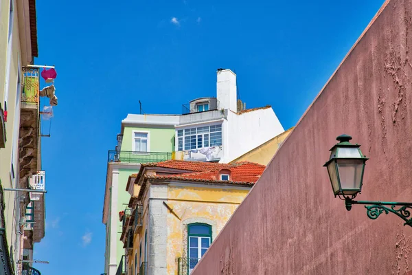 Coloridos Edificios Del Centro Histórico Lisboa — Foto de Stock