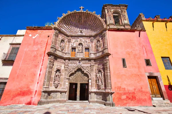 San Miguel Allende Nuestra Senora Salud Templom Történelmi Belvárosban — Stock Fotó
