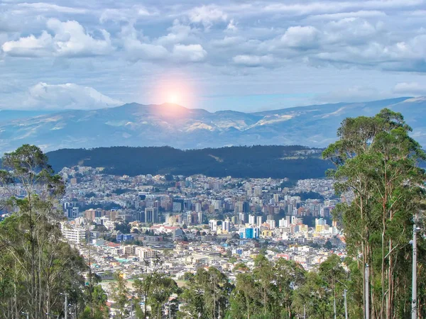Vista Panorâmica Capital Equatoriana Quito — Fotografia de Stock
