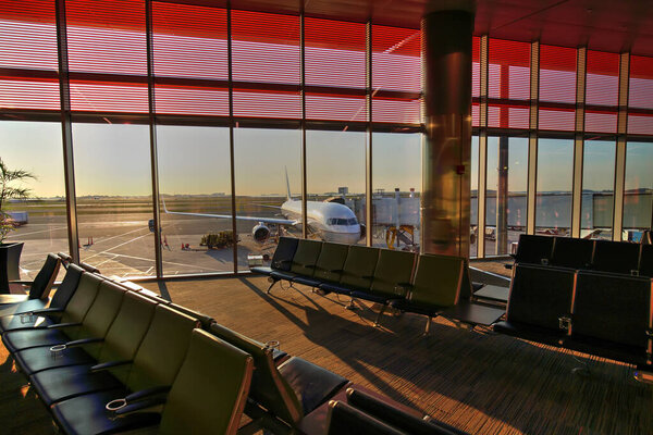 Бостонский аэропорт на восходе солнца