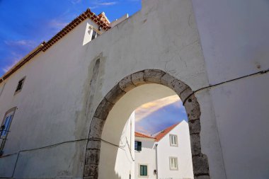 Cascais eski şehrin dar sokakları