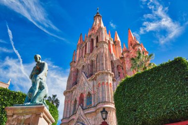San Miguel de Allende, Tarihi Şehir Merkezi 'ndeki Parroquia De San Miguel Arcangel Katedrali