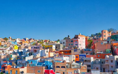 Guanajuato, manzaralı şehir manzarası.