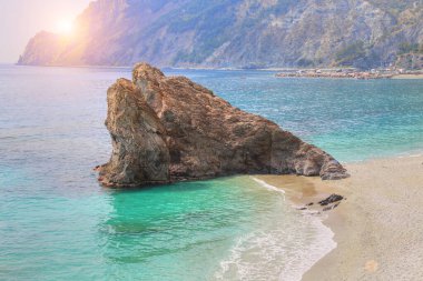 İtalya, Monterosso sahili manzaralı 