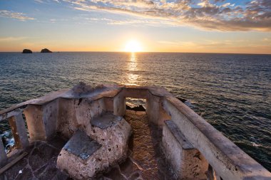 Meşhur Mazatlan deniz gezintisi (El Malecon), okyanus gözcüleri ve manzaralı