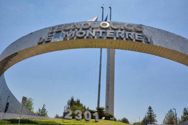 Puebla, Meksika-14 Nisan 2018: Monterrey Teknoloji Enstitüsü (Tecnologico de Monterrey) ve Yüksek Öğrenim, Puebla Kampüsü