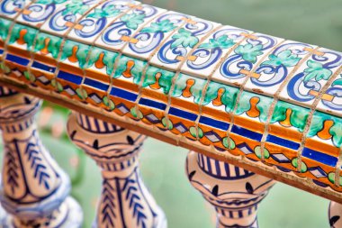 Seville, İspanya 16 Ekim 2017: Seville 'deki eski şehir sokakları
