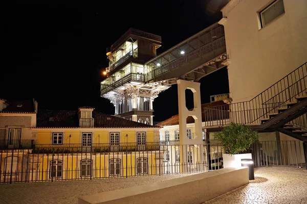 Lisbon Santa Justa Лифт Вход Ночью — стоковое фото