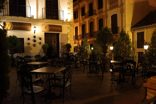 Ronda Andalusien Spanien Oktober 2017 Altstadtgassen Und Restaurants Der Nacht — Stockfoto