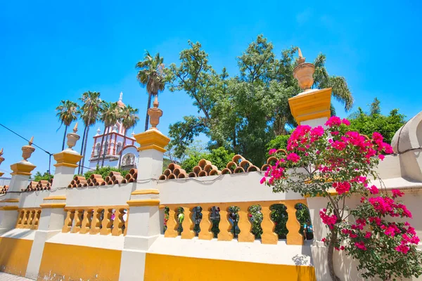 Tlaquepaque Igrejas Cênicas Marco Histórico Centro Cidade — Fotografia de Stock