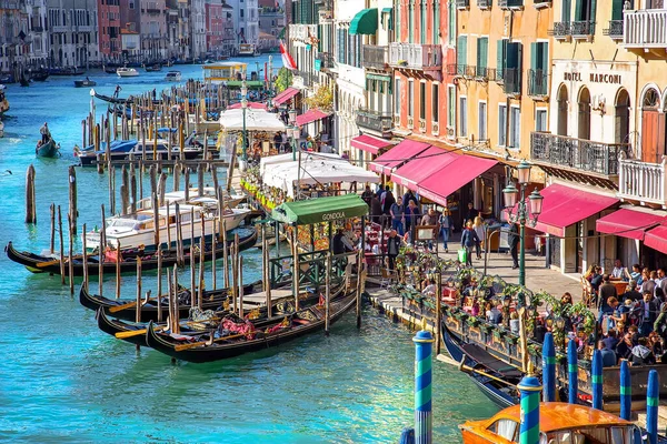 Venecia Italia Abril 2019 Vista Desde Puente Histórico Rialto Uno — Foto de Stock