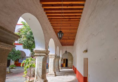 Tarihi şehir merkezinde, Oaxaca, Zocalo 'daki İsa Kilisesi Şirketi.