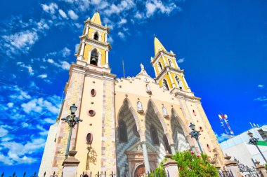 Mazatlan tarihi şehir merkezinde (Centro Historico) Lekesiz Gebelik Katedrali)