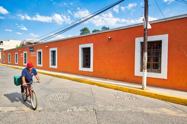 México Tepotzotlan Abril 2018 Tepotzotlan Ruas Cidade Velha Restaurantes Perto — Fotografia de Stock