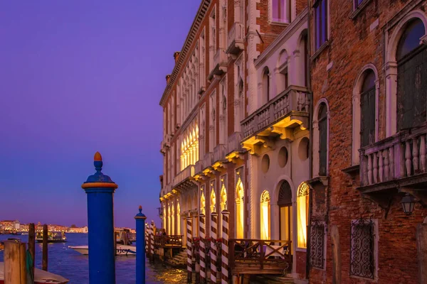 Venecia Canales Góndolas Alrededor Plaza San Marco Por Noche — Foto de Stock