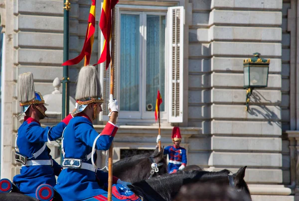 Madri Espanha Outubro 2016 Mudança Guarda Nacional Frente Palácio Real — Fotografia de Stock