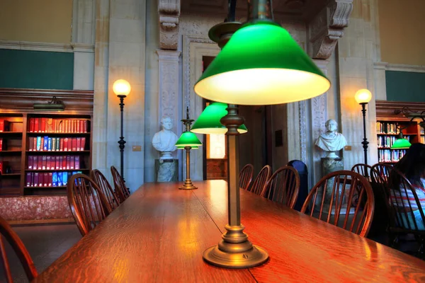 Boston Usa Października 2017 Lampy Stole Bibliotece — Zdjęcie stockowe