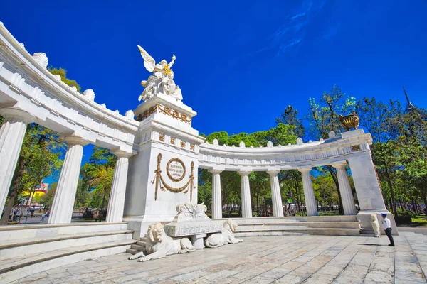 Ciudad México México Diciembre 2018 Monumento Benito Juárez Hemiciclo Juárez —  Fotos de Stock