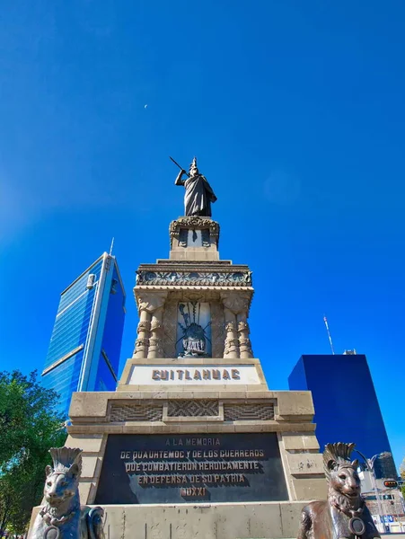 Мексика Мехико Декабря 2018 Года Памятник Куаутемоку Последнему Мексиканскому Правителю — стоковое фото